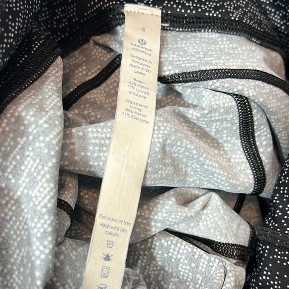 LULULEMO ATHLETICA SIZE 4 BLACK - Picture 8 of 11